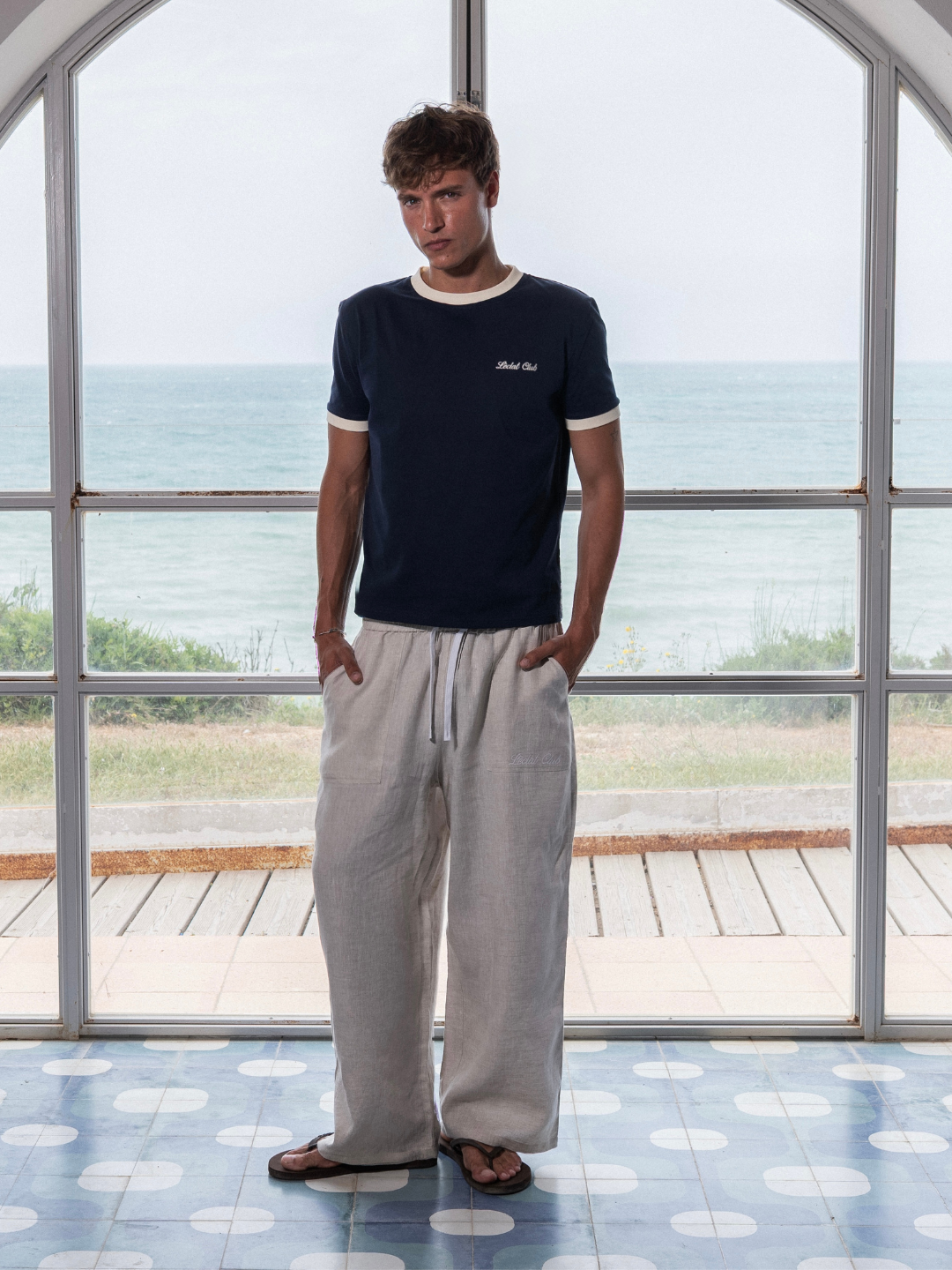 La Isla Tee | Navy Blue