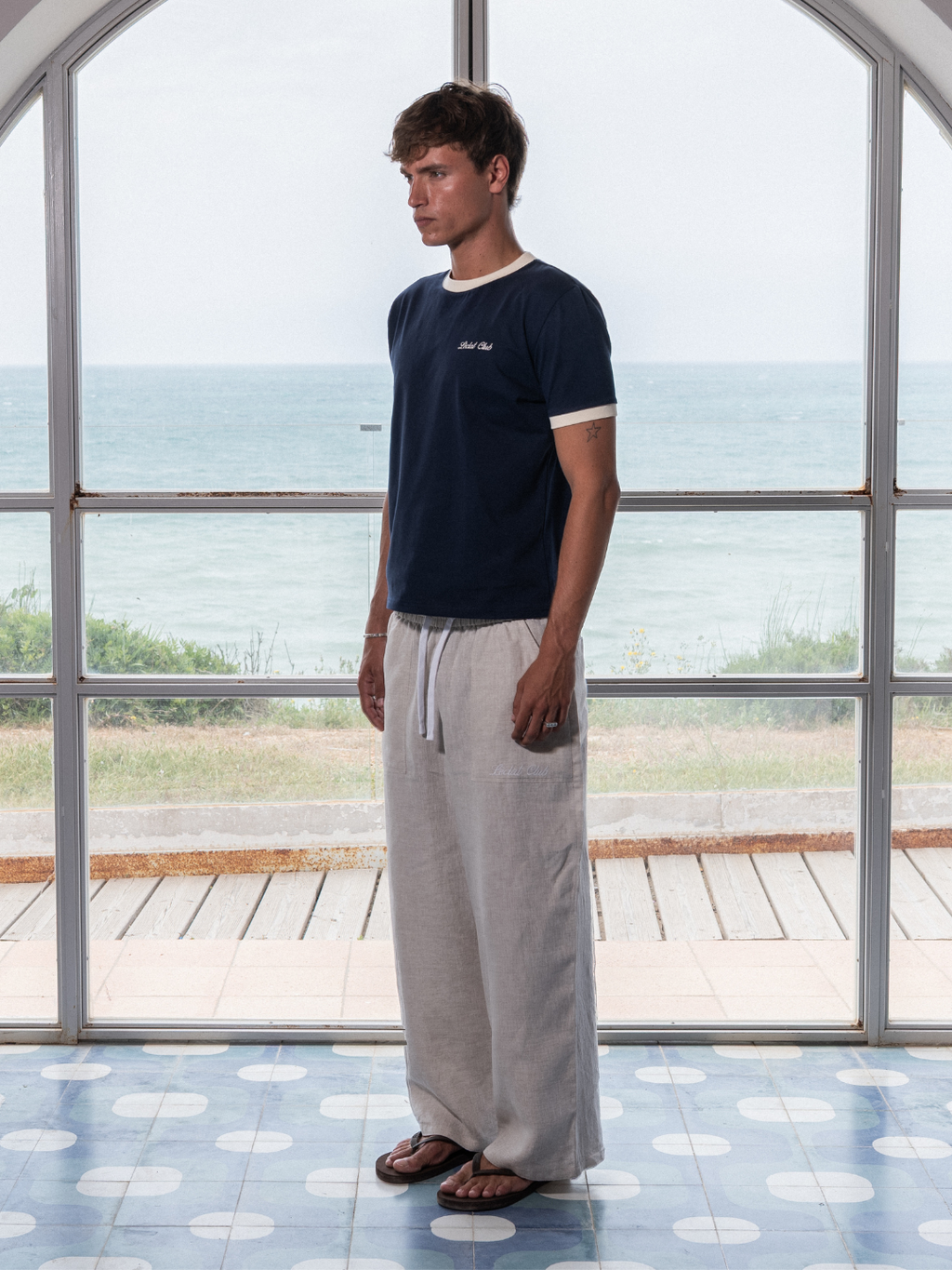 La Isla Tee | Navy Blue