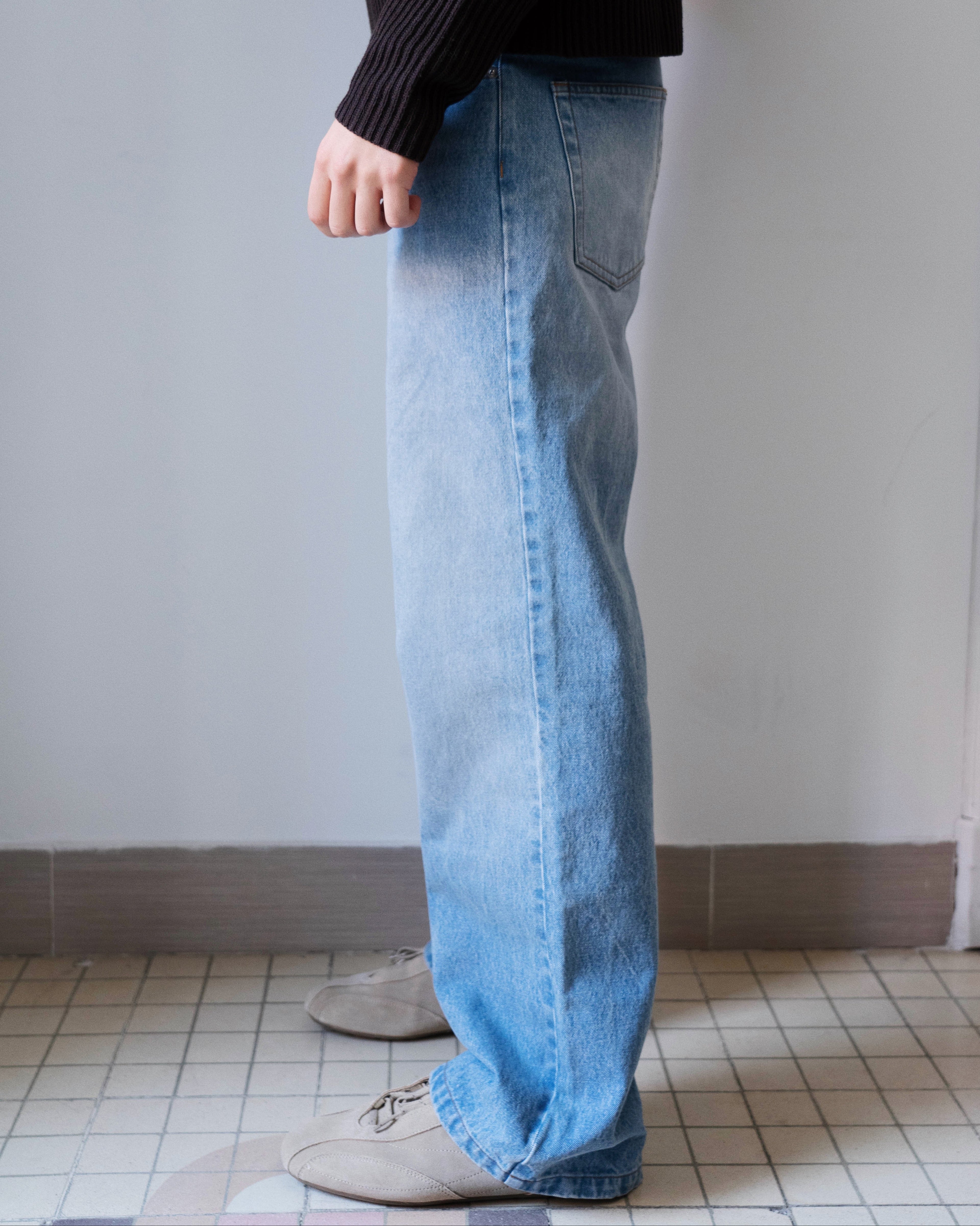 Daily Essential Jeans | Light blue