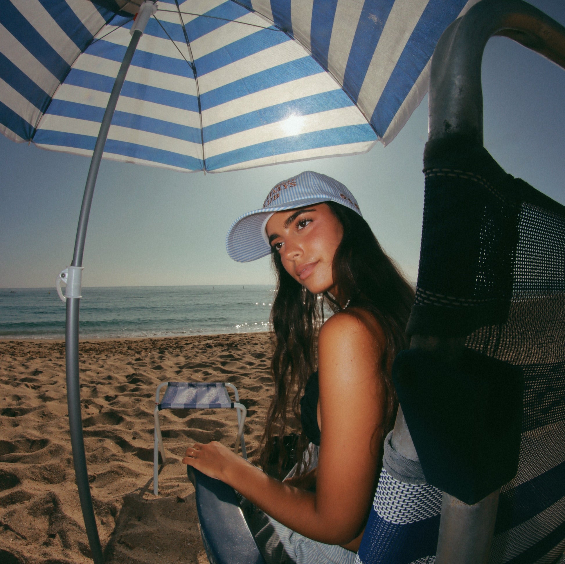 HOLIDAYS CLUB CAP BLUE